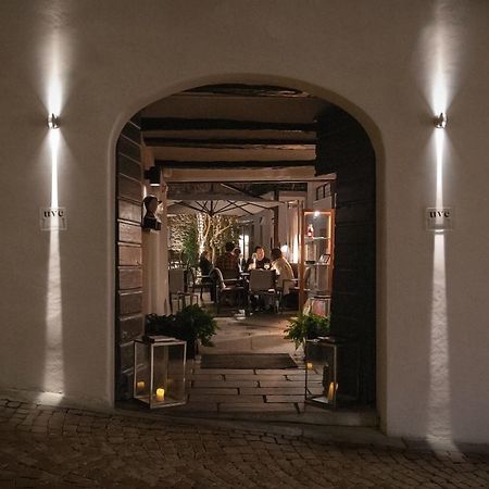 Uve Rooms & Wine Bar La Morra Exterior foto